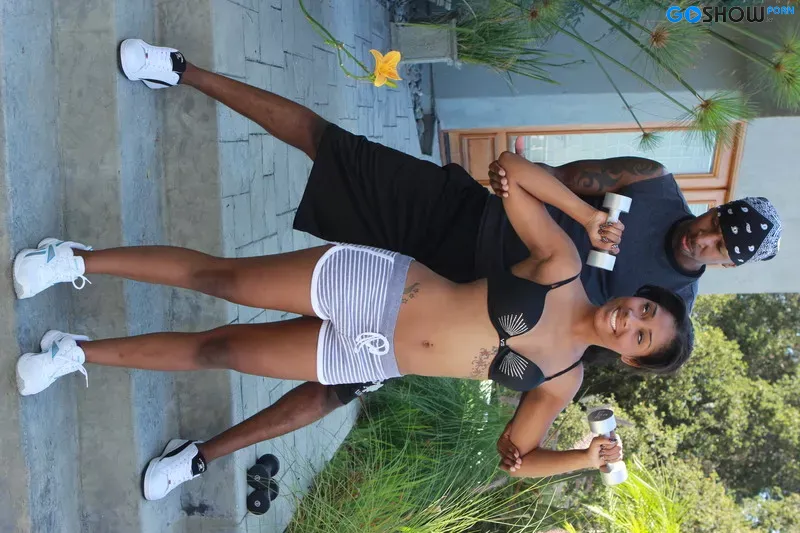 探索成人级日本视频 - 日本免费色情影片 {{PAGE}} - 独享欲念狂热男子自慰至巨鸡 - 今日照片！