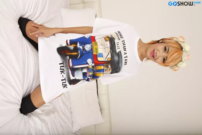 探索成人级日本视频 - 日本免费色情影片 {{PAGE}} - 性感邂逅 金发诱惑 及 火热口交 - 今日照片！